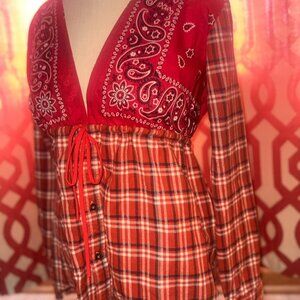 ADORABLE UPCYCLED top for FREE PEOPLE by Tricia Fix sz small